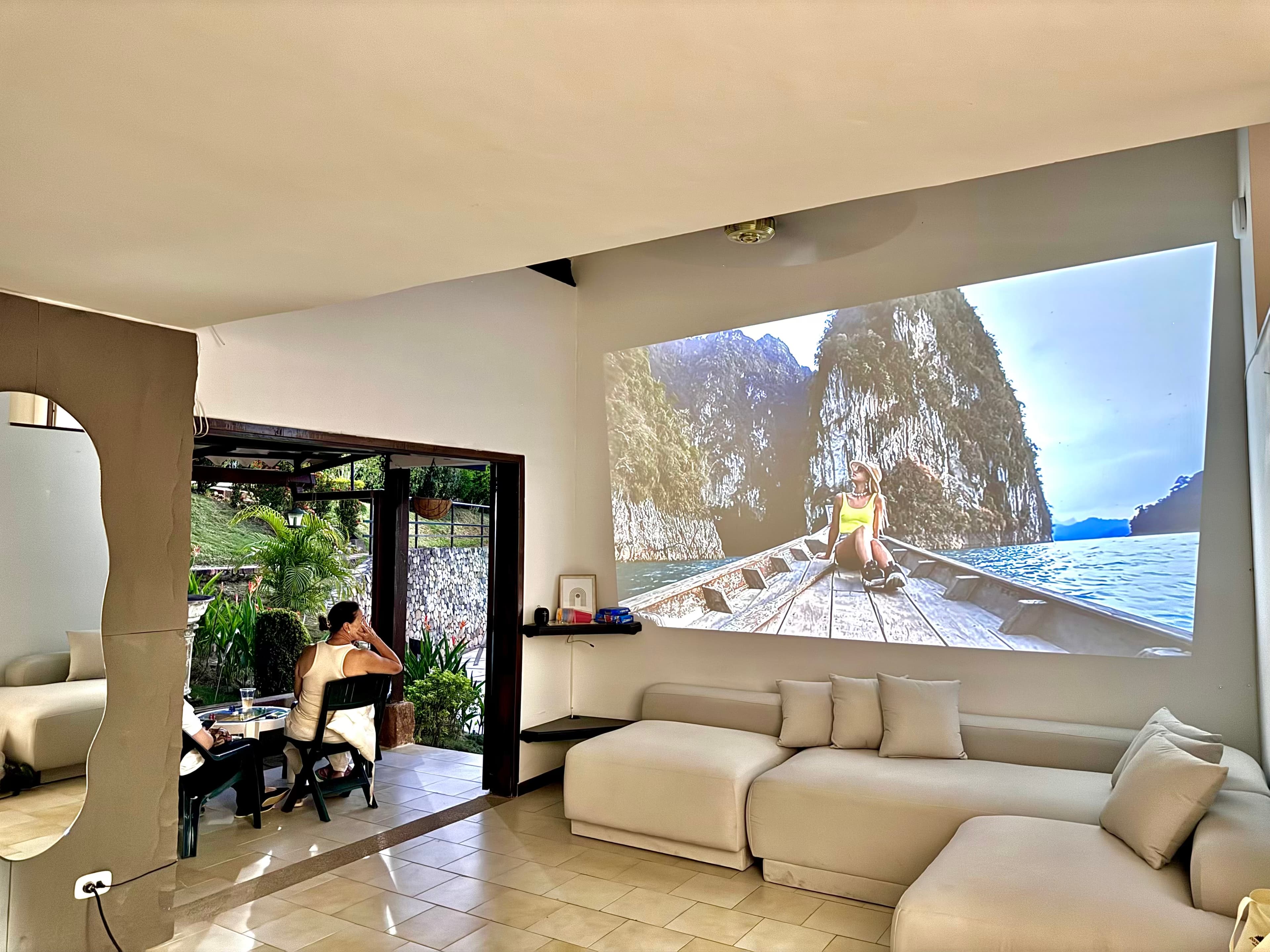 Sala con proyector
